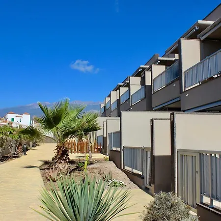 Brilliant 2bdr Apartamento *